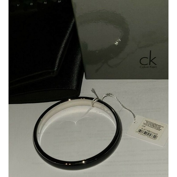Calvin Klein Black Gloss Bangle Bracelet NWT 8 INCH #850 - Picture 4 of 7